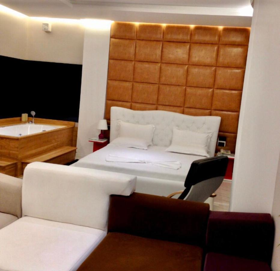 Vivi La Vita Otel Tiran Dış mekan fotoğraf